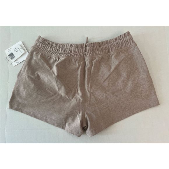 BEYOND YOGA SD5060 Women Sz Small CHAI/TAUPE WORKED UP SHORTS - Picture 7 of 7